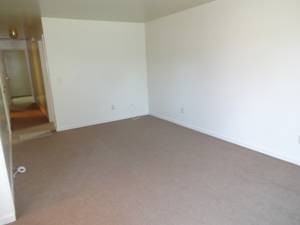 1705 Coventry Way #NA - Photo 5 of 7