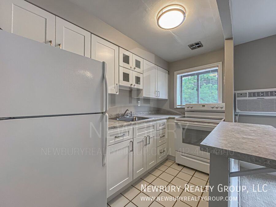 1848 Chessland St #17 - Photo 2 of 32