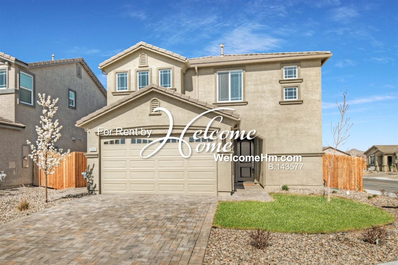 2360 Soprano Dr - Photo 3 of 41