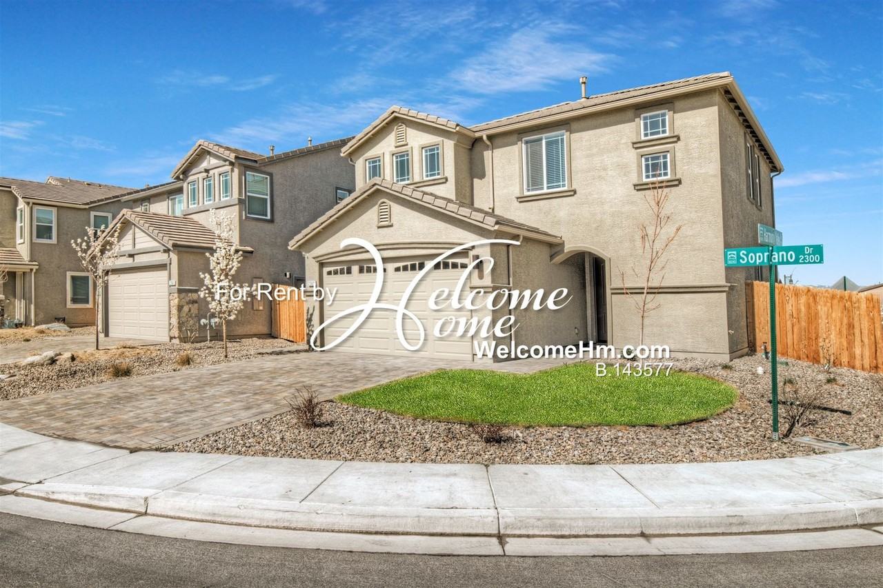 2360 Soprano Dr - Photo 4 of 41