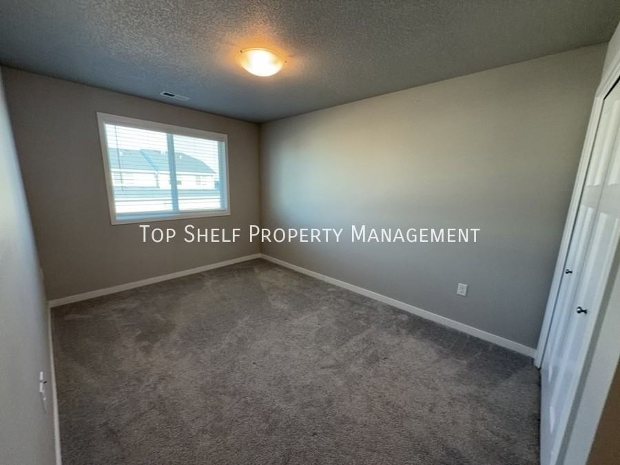 5711 Ne Lowell Ln - Photo 5 of 15
