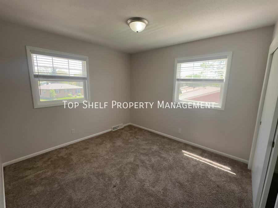 308 Sw Westview Dr - Photo 7 of 12