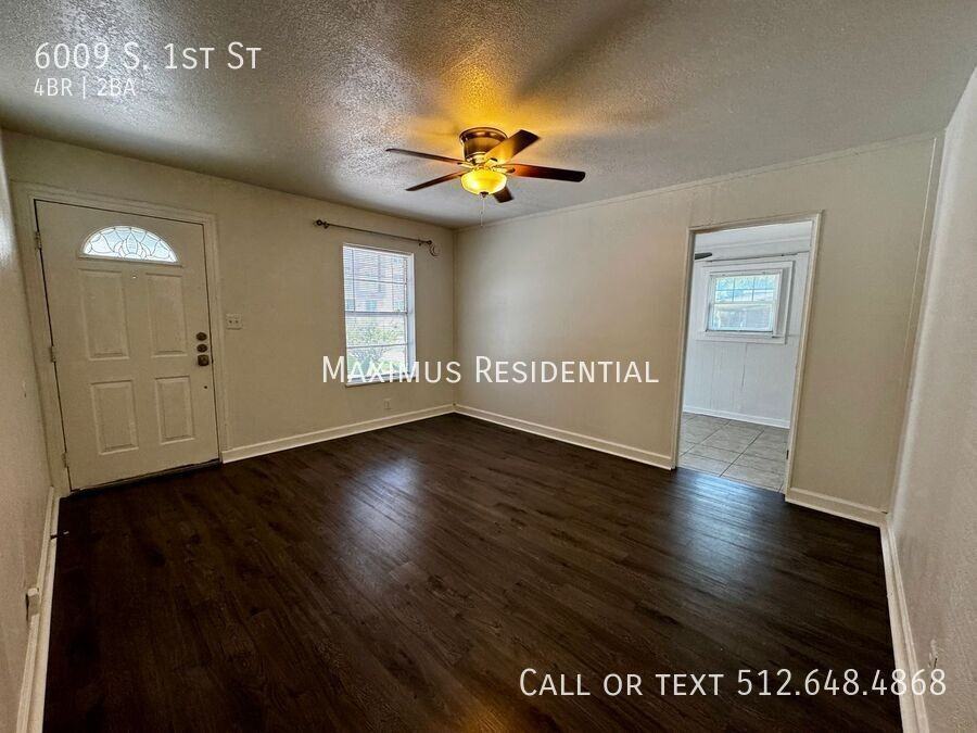6009 S 1st St - Photo 4 of 16