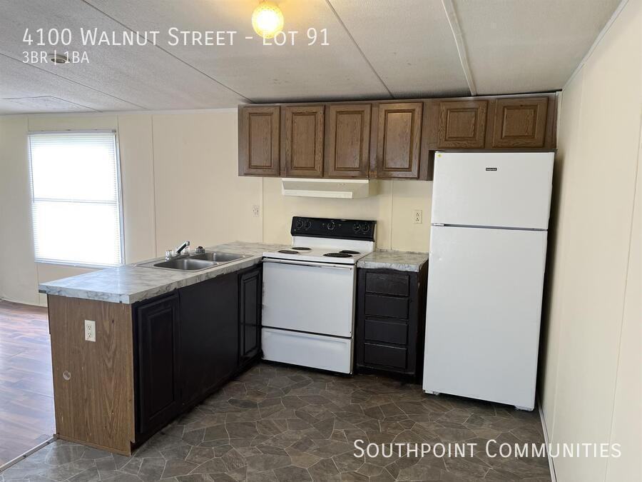 4100 Walnut St - Photo 3 of 8