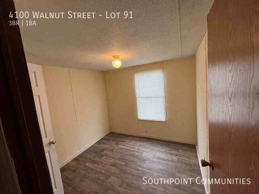 4100 Walnut St - Photo 6 of 8