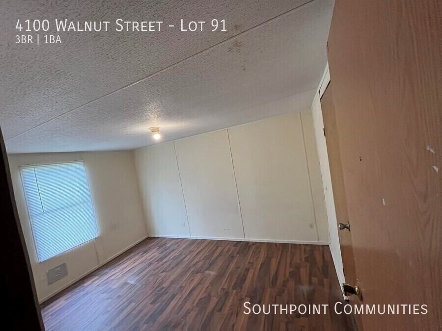 4100 Walnut St - Photo 7 of 8