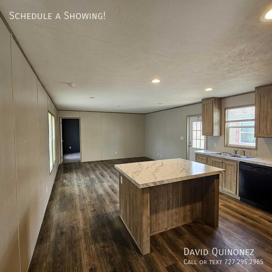 3211 Victor Ln - Photo 4 of 14