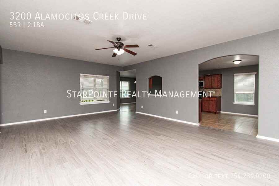 3200 Alamocitos Creek Dr - Photo 2 of 25