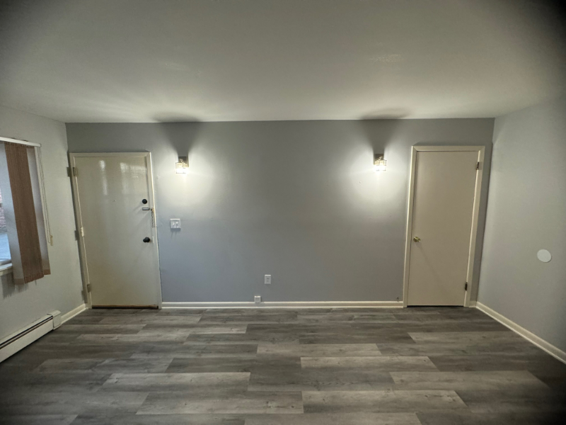 44 Burgh Ave #1S - Photo 6 of 15