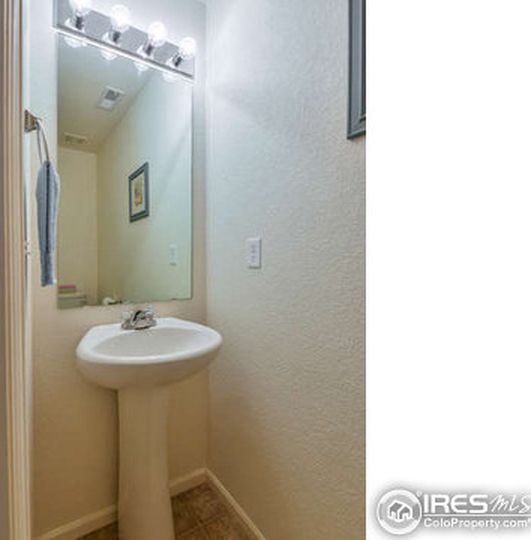 3931 Balsawood Ln - Photo 5 of 27
