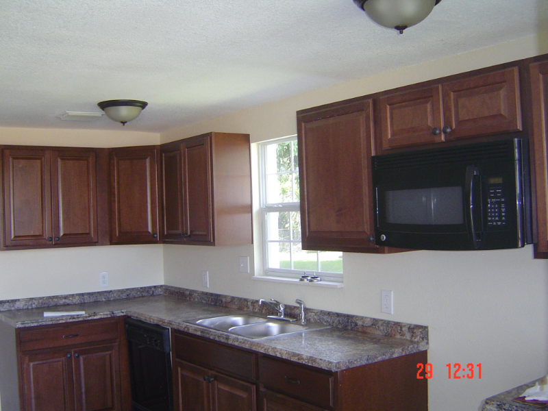 5010 98th Ave N #B - Photo 2 of 5