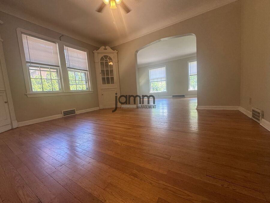 17724 Hilliard Rd Lowr - Photo 6 of 21