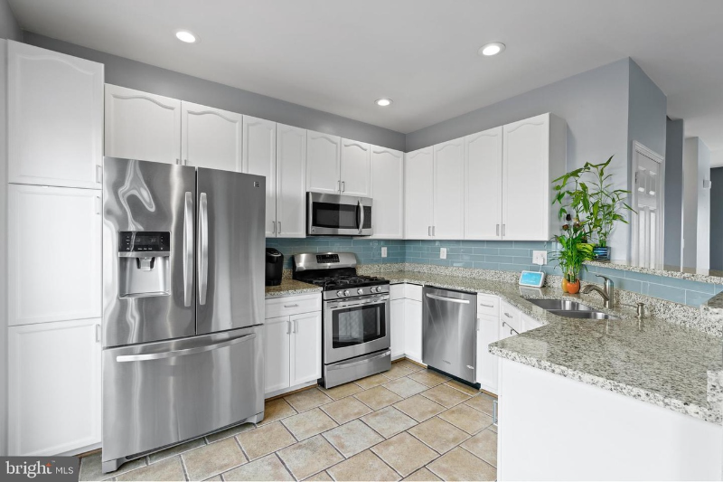 13138 Quail Creek Ln - Photo 4 of 15
