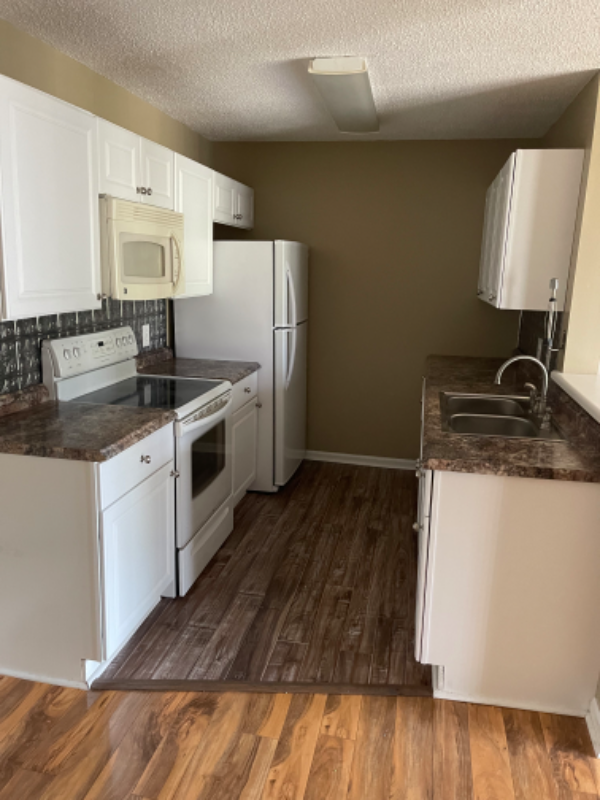 8725 Chandler Dr #A - Photo 2 of 4