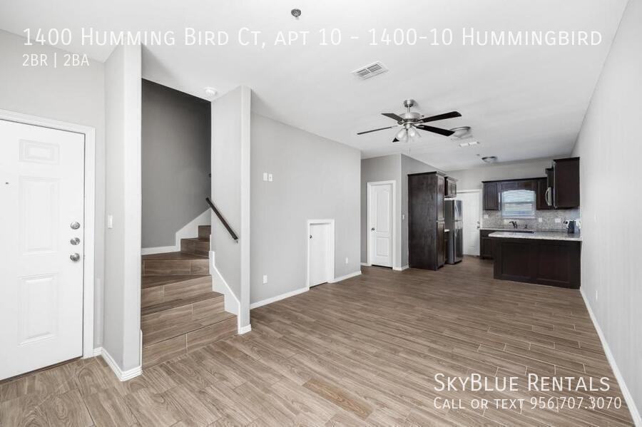 1400 Hummingbird Ct - Photo 3 of 14