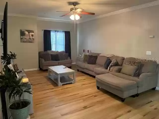 6206 Avignon Ct - Photo 2 of 14