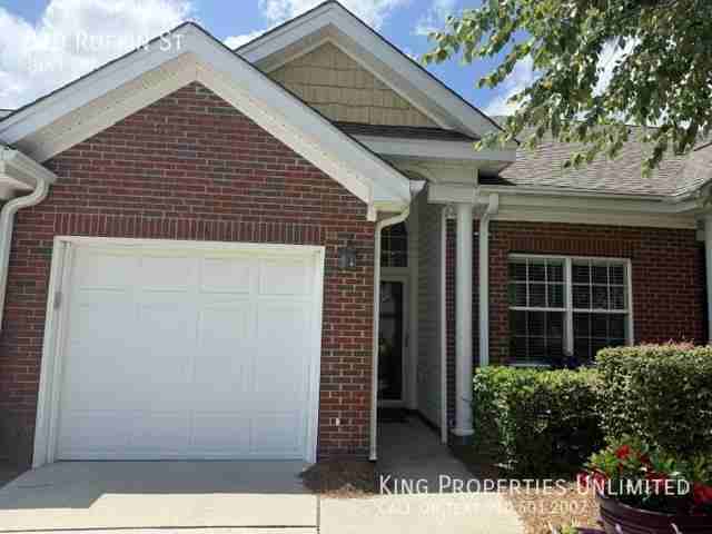 810 Ruffin St