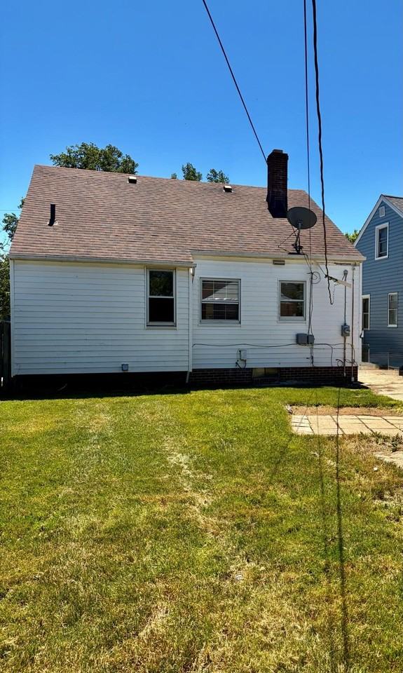 20831 Morris Ave - Photo 2 of 17