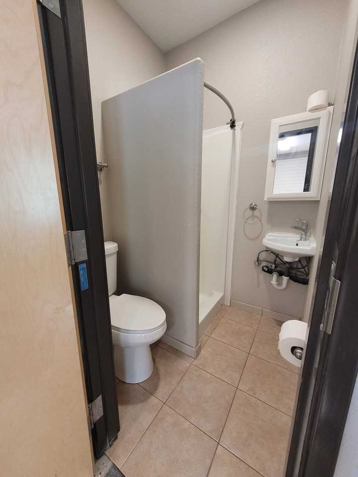 3535 Shanly St - Photo 5 of 6