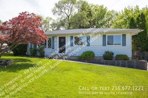 featured image of 2785 Somia Dr