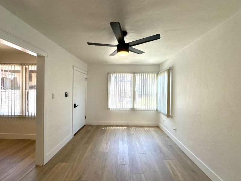 4158 52nd St #4160 - Photo 3 of 16