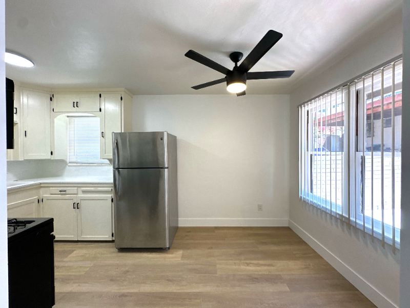 4158 52nd St #4160 - Photo 4 of 16