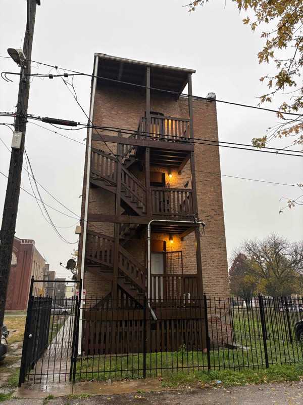 1443 S Drake Ave #3rdFL - Photo 2 of 13