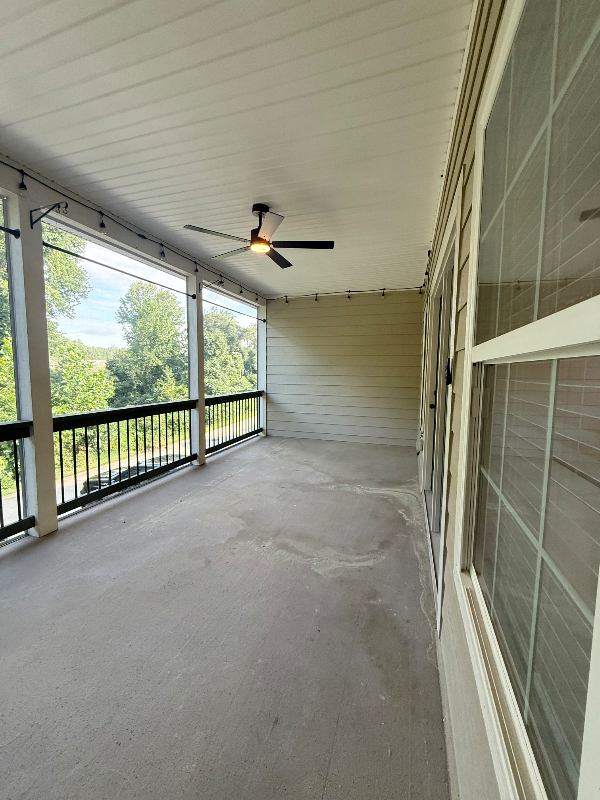 521 E Perkins Creek Rd - Photo 5 of 13