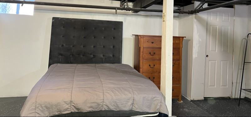 400 Block Mount Holly Studio - Photo 2 of 16