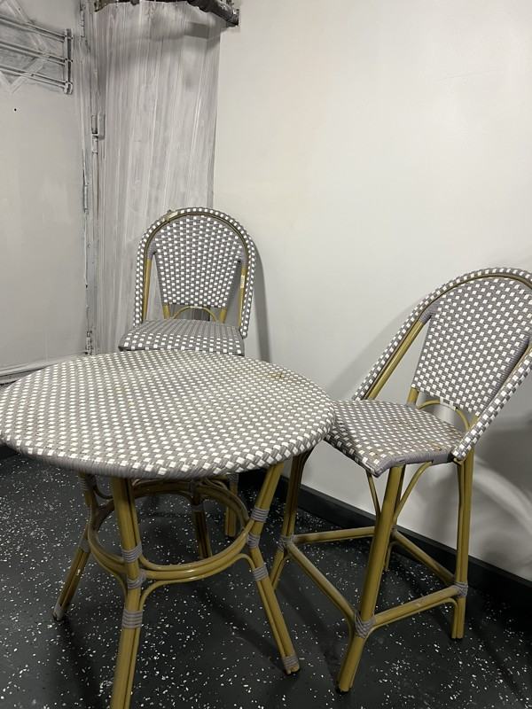 400 Block Mount Holly Studio - Photo 3 of 16