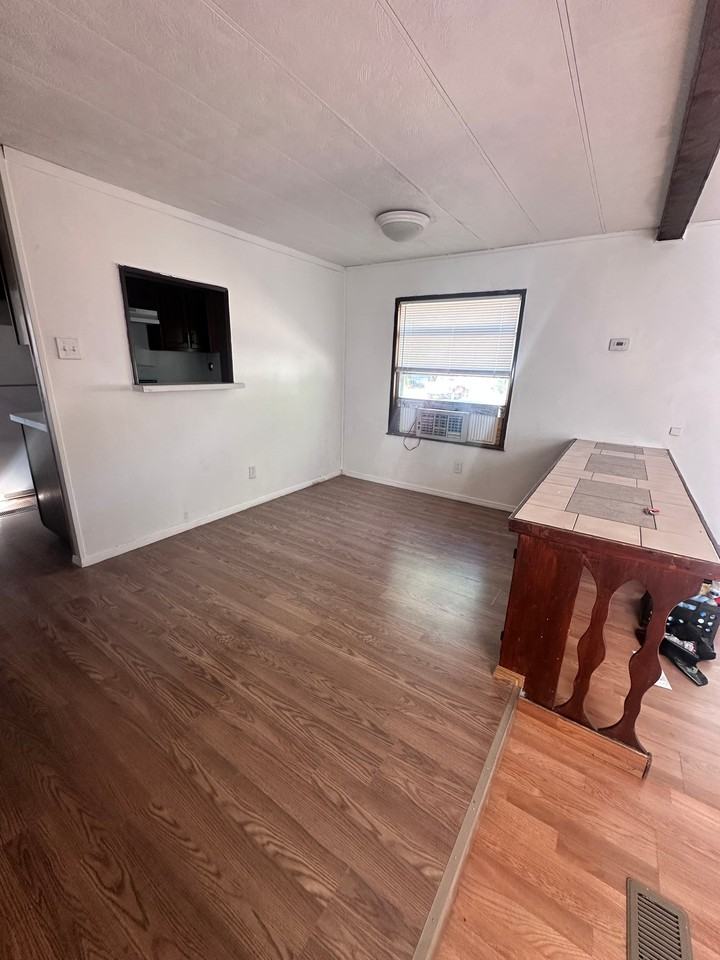 222 Airport Dr #5 - Photo 7 of 12
