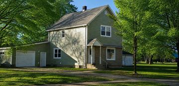 featured image of 243 Park Ave #LOWER