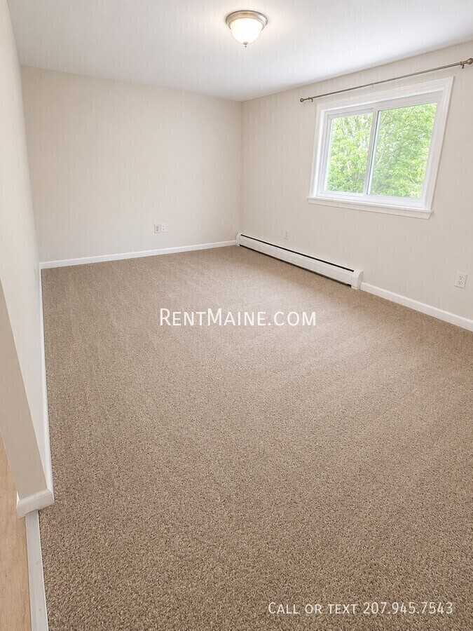 176 Augusta Rd #10 - Photo 2 of 18