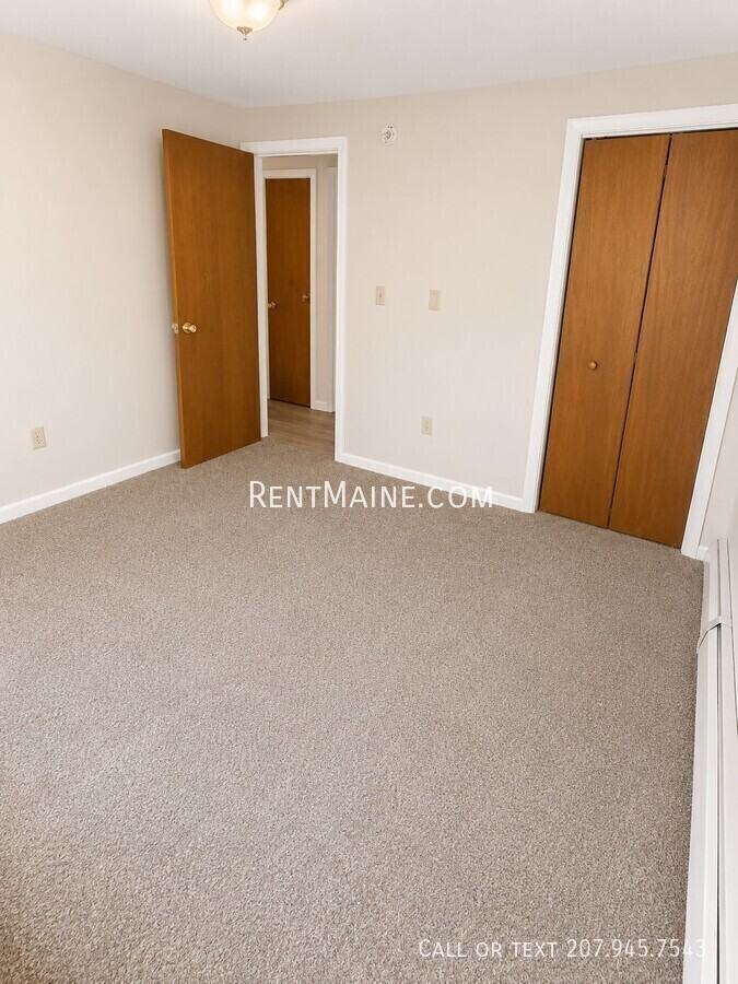 176 Augusta Rd #10 - Photo 3 of 18