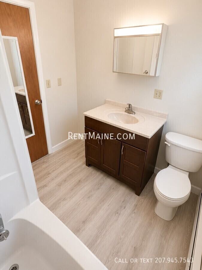 176 Augusta Rd #10 - Photo 5 of 18