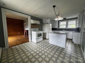 23 Green St #2B - Photo 1 of 1