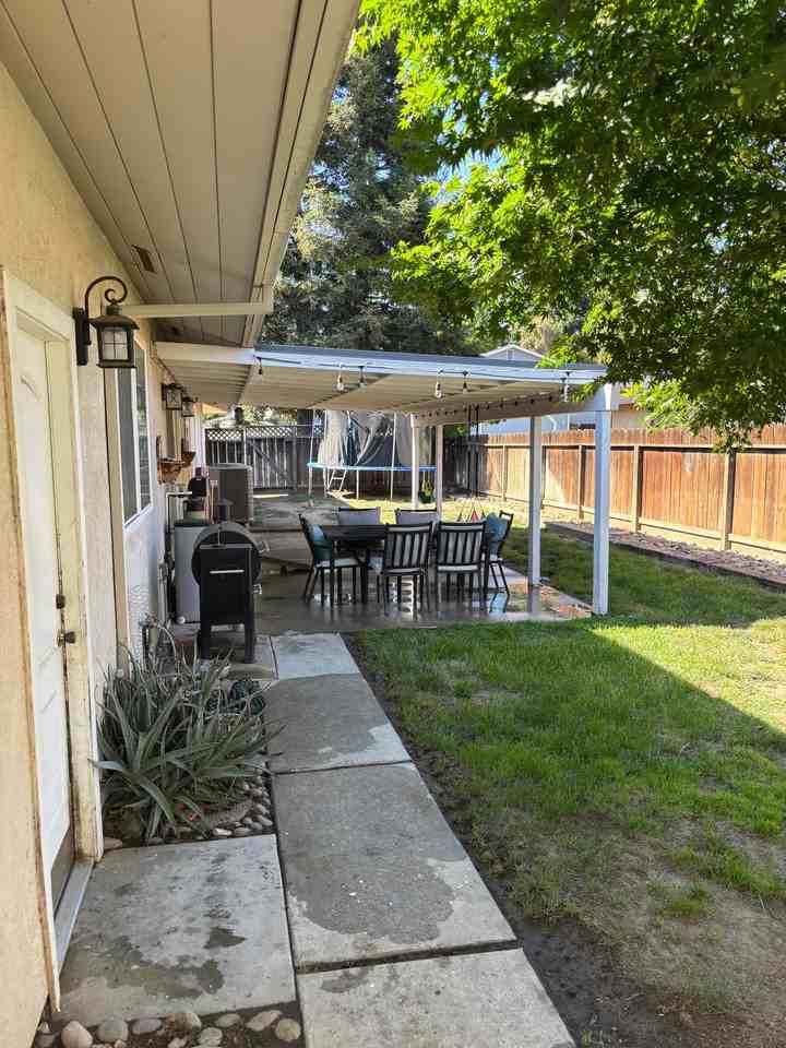 681 David Dr - Photo 7 of 26
