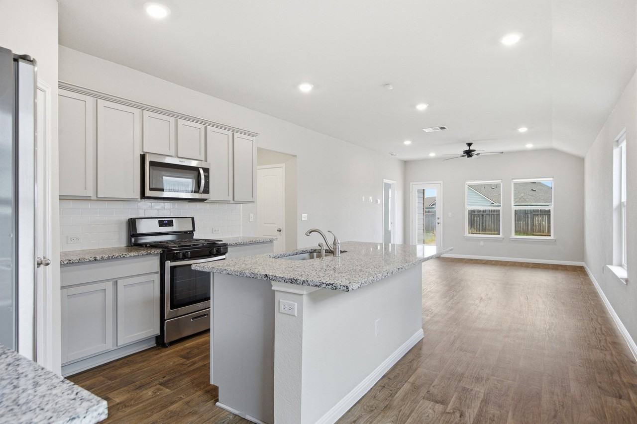 103 Hamilton Pool Ln - Photo 4 of 20
