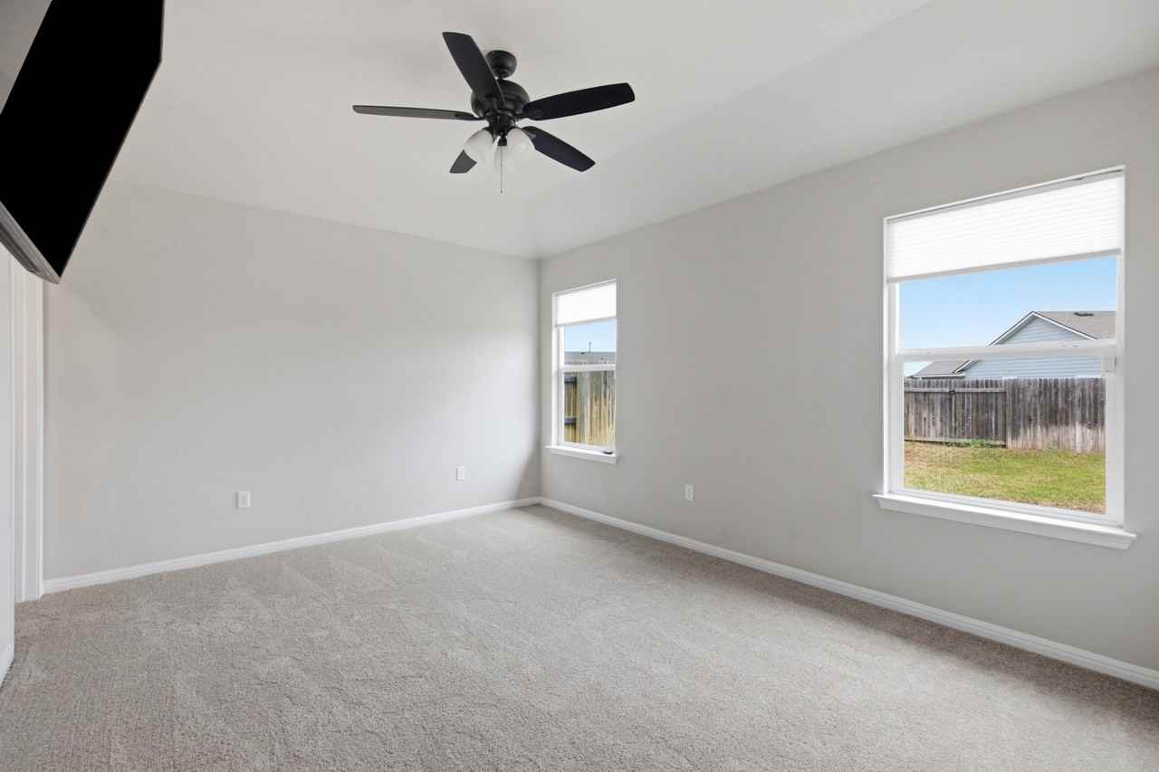 103 Hamilton Pool Ln - Photo 7 of 20