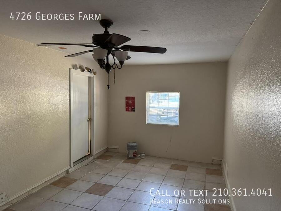 4726 Georges Farm - Photo 5 of 18