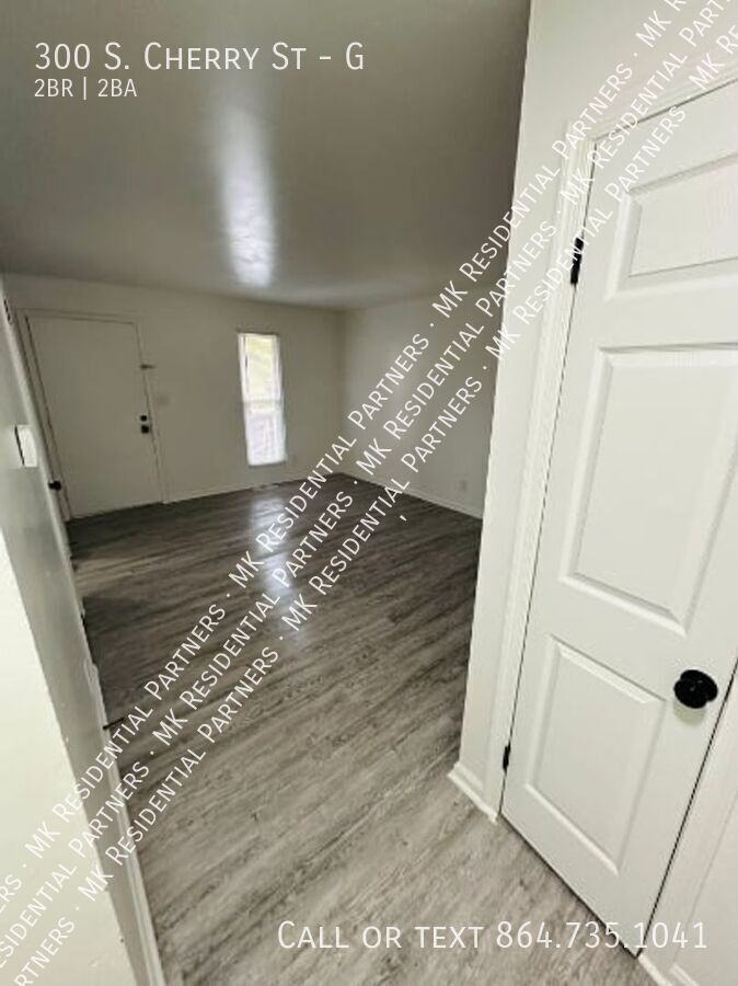 300 S Cherry St #G - Photo 5 of 7
