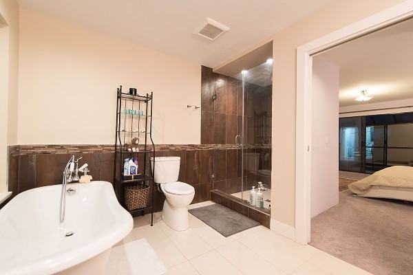 4625 Port View Place - Photo 6 of 15