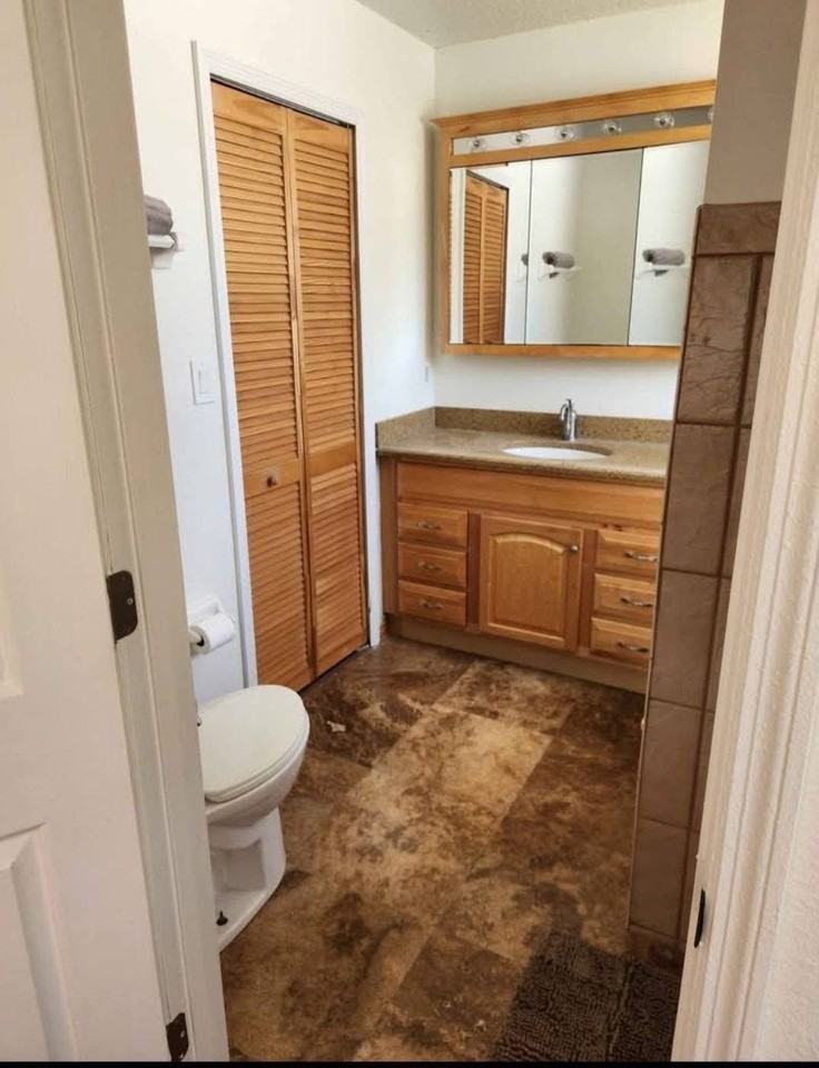6094 Cardiff Ave - Photo 3 of 5