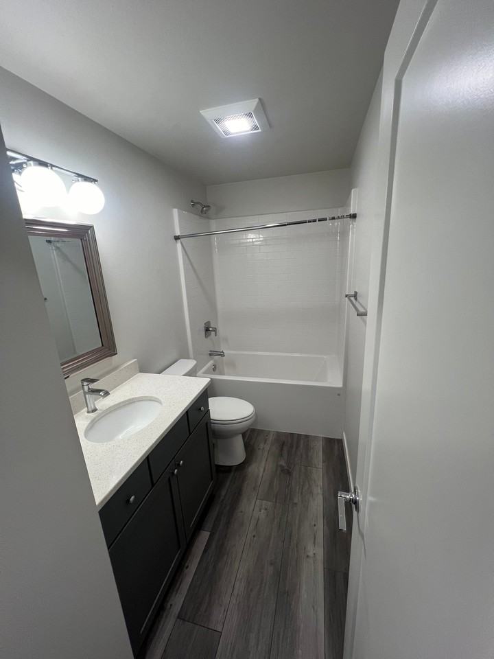 772 River Bend Ln - Photo 5 of 14