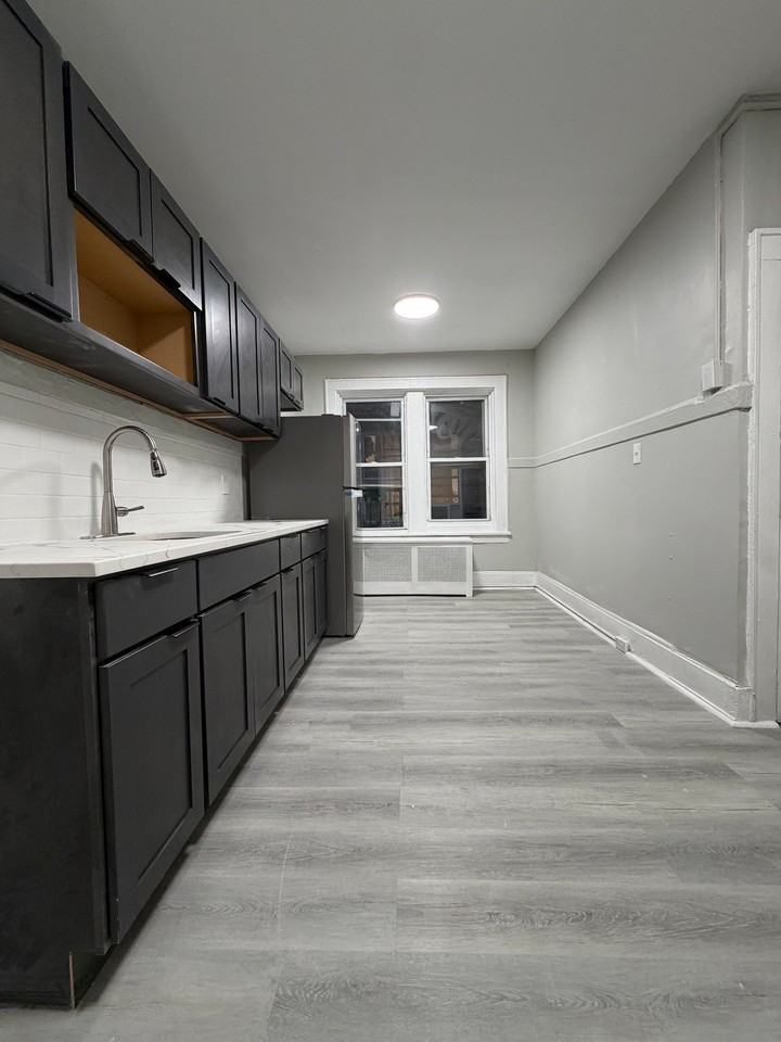 418 Watchung Ave #10 - Photo 6 of 9