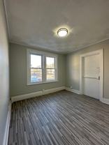 240 E 9th St #3 - Photo 1 of 1