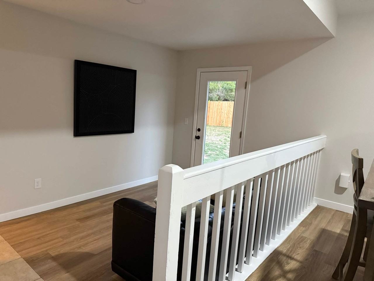 411 Ruby Dr - Photo 4 of 6