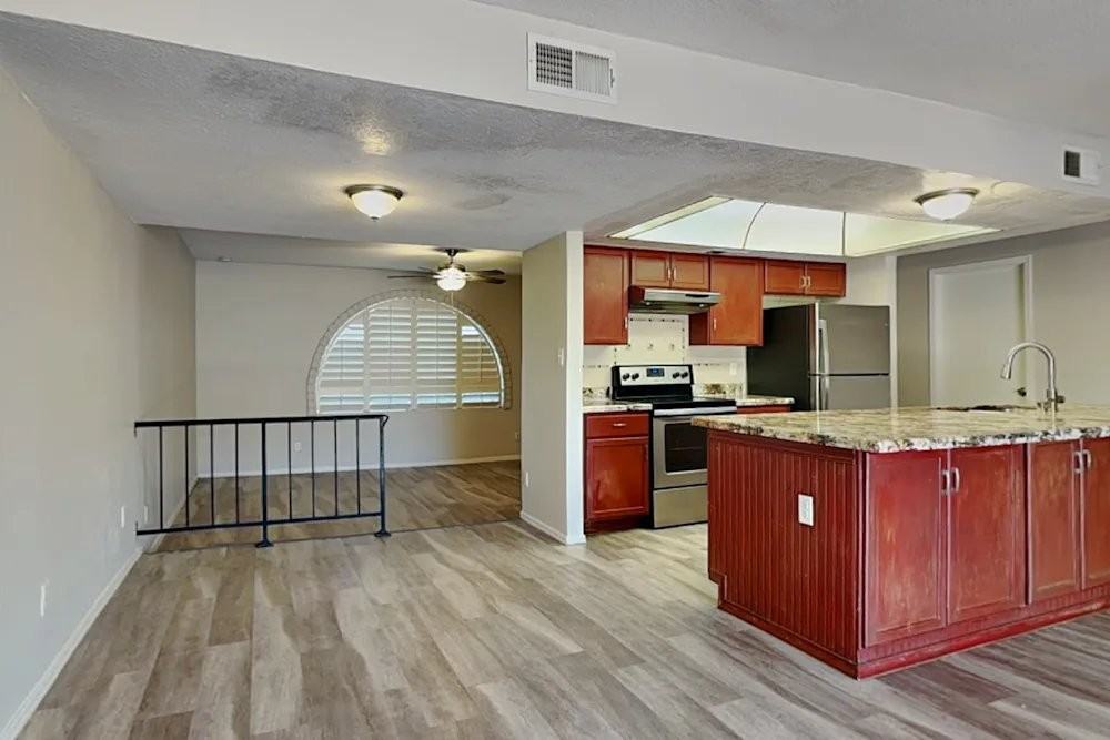 4841 W Vogel Ave - Photo 6 of 13