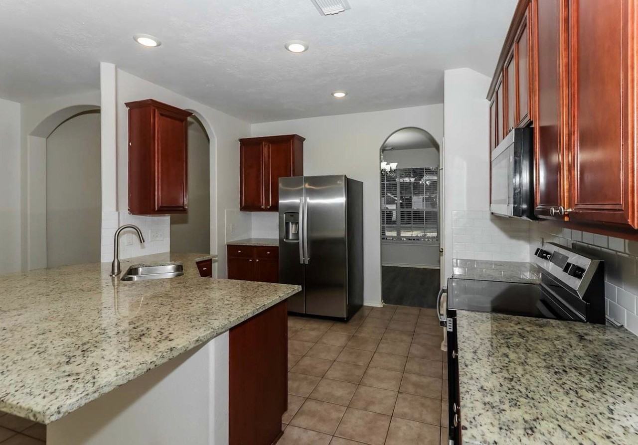 5113 Forest Sage Ln - Photo 3 of 13