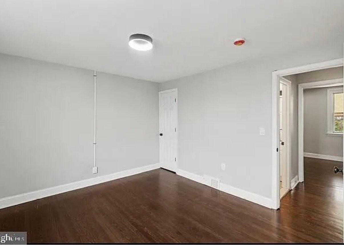 4034 Lawndale St - Photo 5 of 15